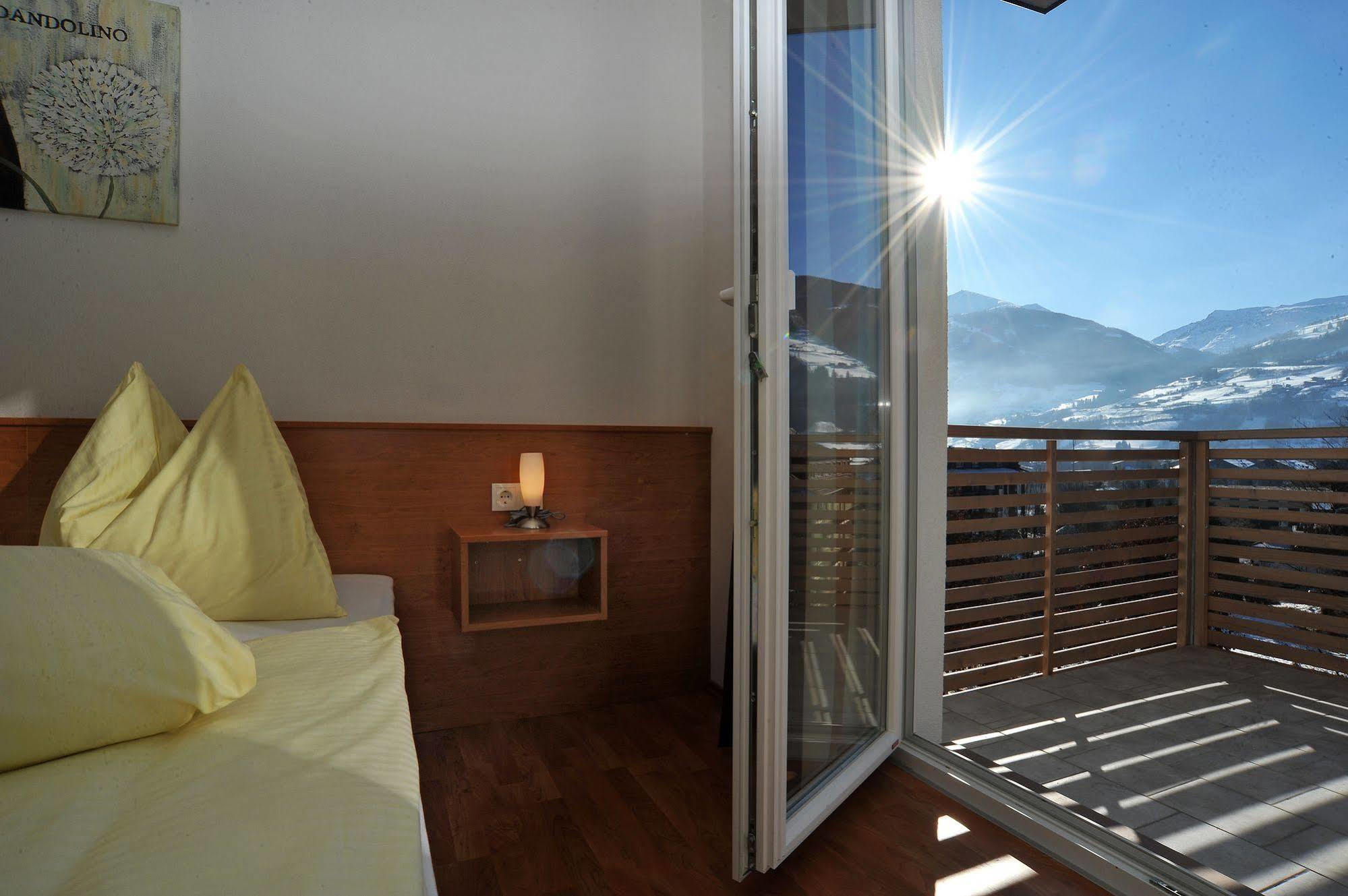 Alpenparks Residence Bad Hofgastein - Gratis Thermeneintritt Eksteriør billede